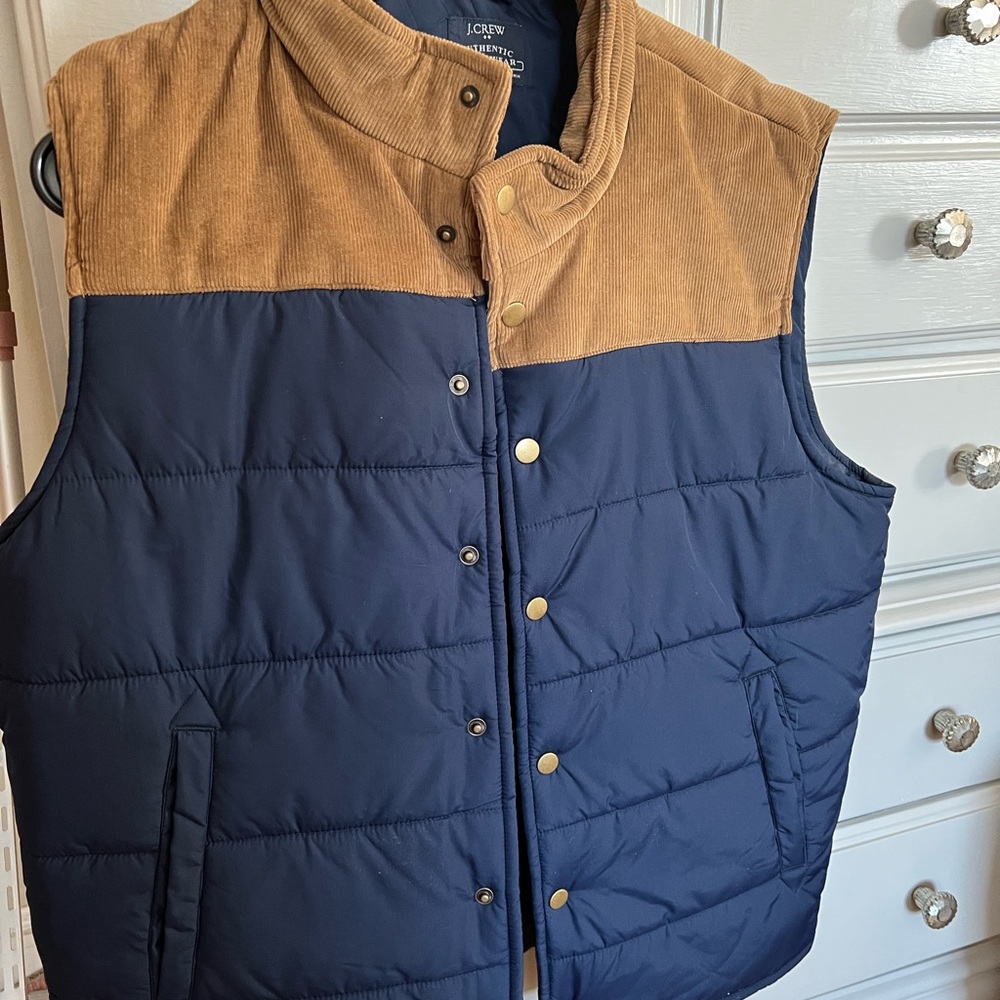 NWT Mens J.Crew Factory Puffer Vest Medium